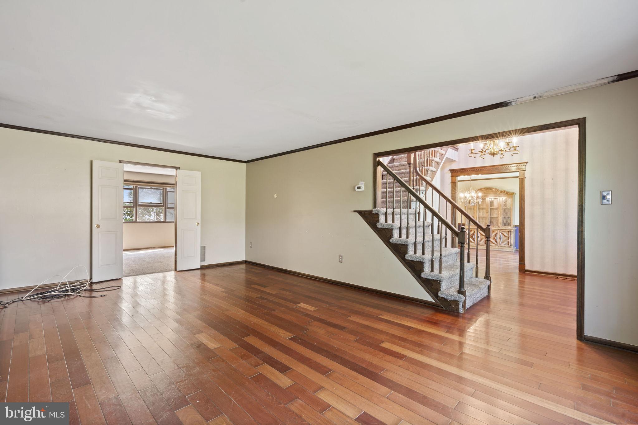 1 Wayne Circle Lower Gwynedd, PA 19002 - Photo 20 of 44 Living Room with Hardwood Floors