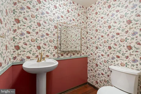 $699,900 | 1 Wayne Circle, Lower Gwynedd, PA 19002