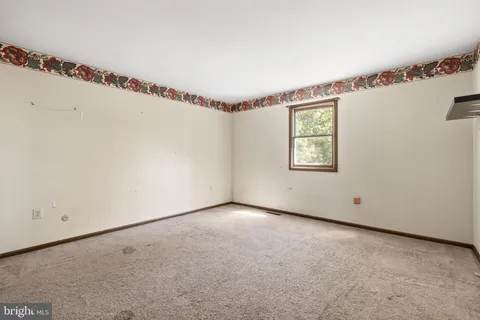 $699,900 | 1 Wayne Circle, Lower Gwynedd, PA 19002