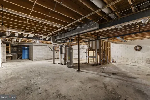 $699,900 | 1 Wayne Circle, Lower Gwynedd, PA 19002