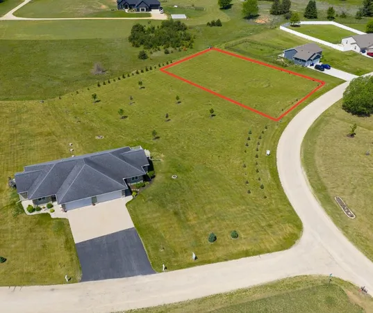 $39,900 | Lot 71 Country Club, Brodhead, WI 53520