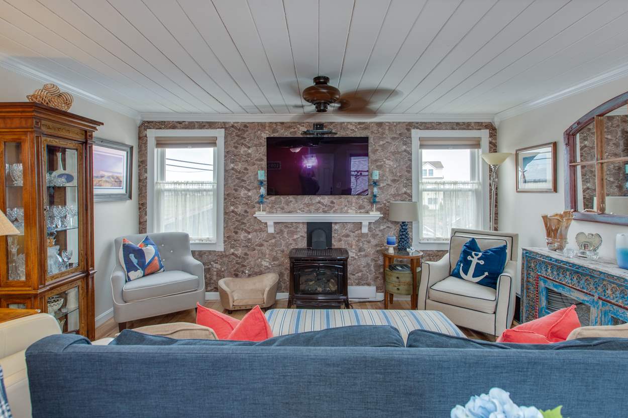 80 Island Path Hampton, NH 03842 - Photo 13 of 40