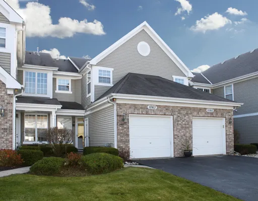 $2,100 | 1062 Sheridan Circle, Naperville, IL 60563