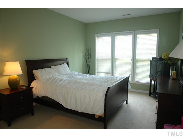 7716 Silver View Lane Raleigh, NC 27613 - Photo 10 of 25 Photo 10