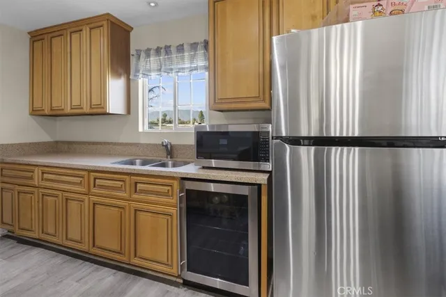 $639,998 | 1386 East 6th Street, Ontario, CA 91764