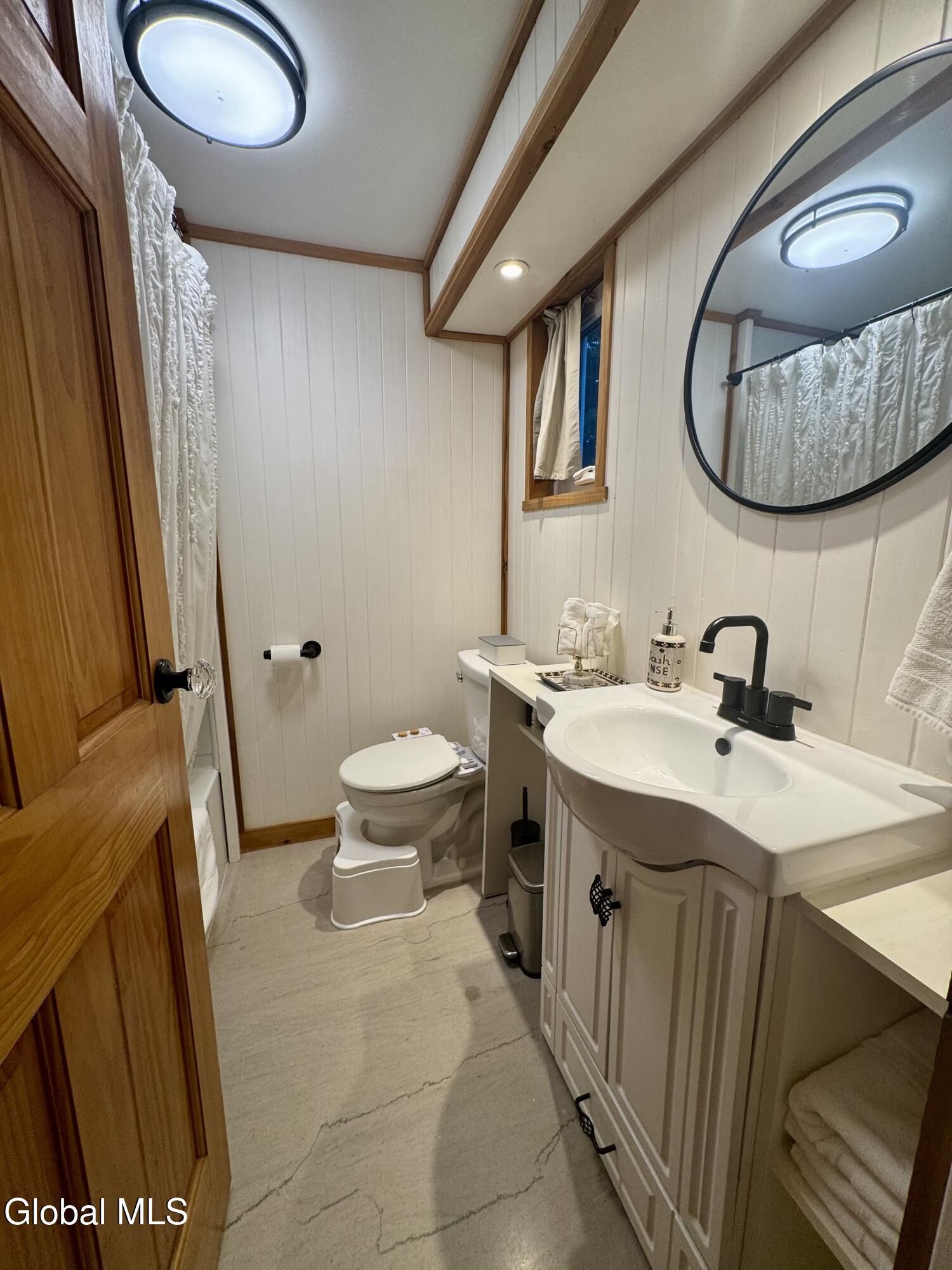 769 Ridge Road Queensbury, NY 12804 - Photo 23 of 33 IMG_1685