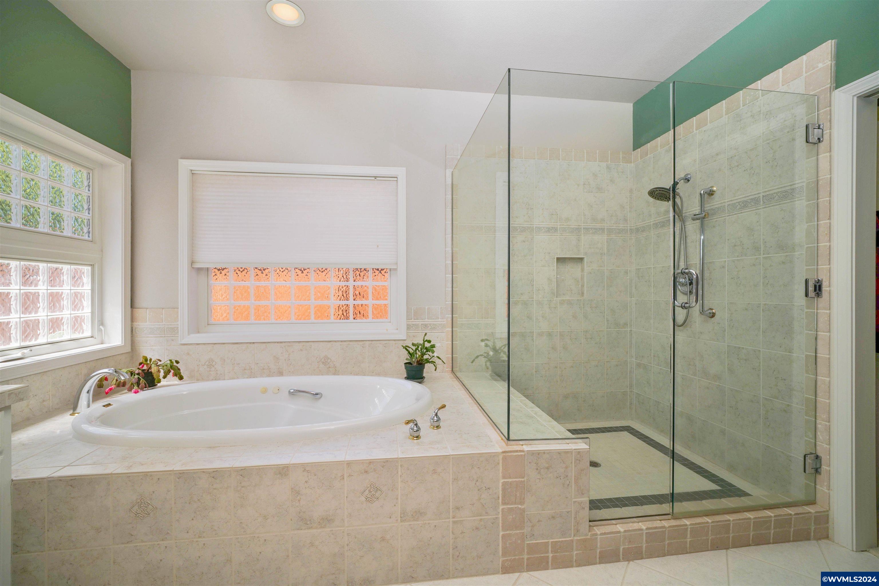 6346 Nicklaus Loop North Keizer, OR 97303 - Photo 27 of 42 Gallery Image 27