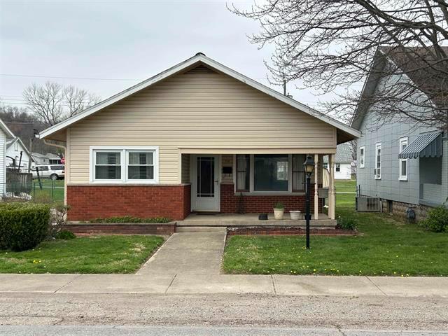 724 West 22nd Street Connersville, IN 47331 - Photo 2 of 27 Front Direct View