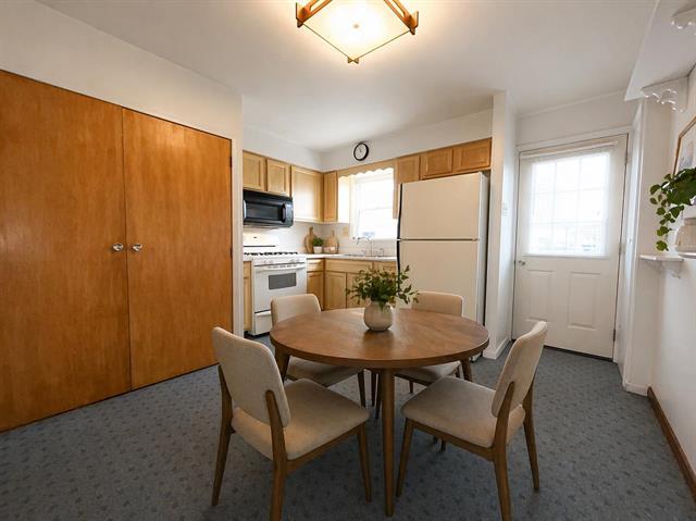 724 West 22nd Street Connersville, IN 47331 - Photo 9 of 27 Staged Kitchen