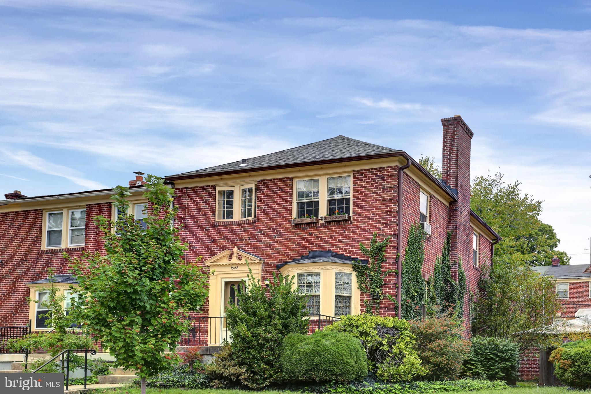1528 Shadyside Road Baltimore, MD 21218 - Photo 1 of 27 Rarely available updated EOG in Northwood!