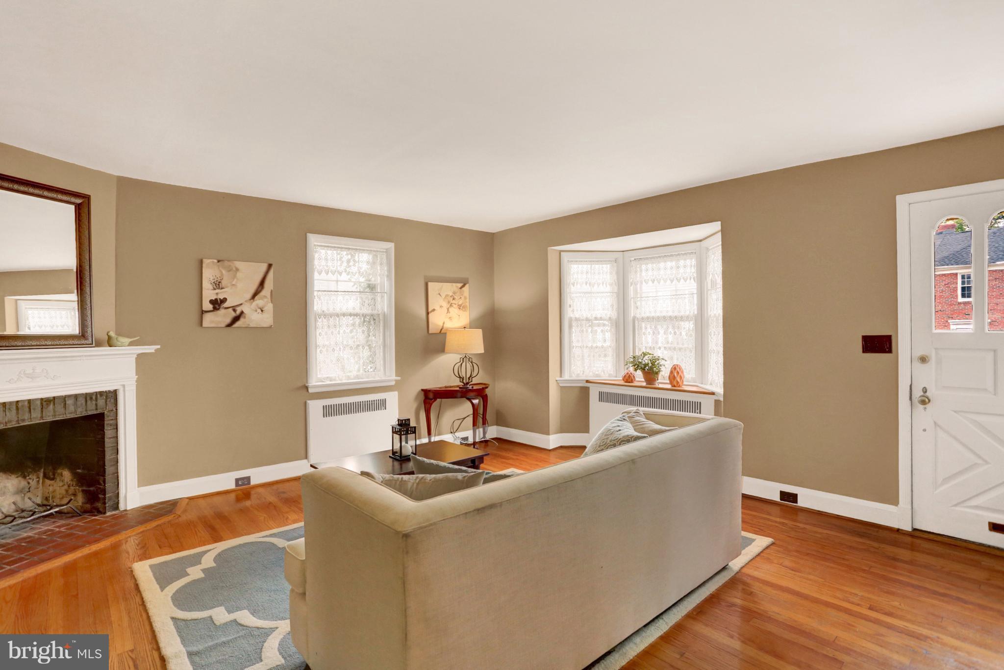 1528 Shadyside Road Baltimore, MD 21218 - Photo 4 of 27 Wood burning fireplace for cozy nights