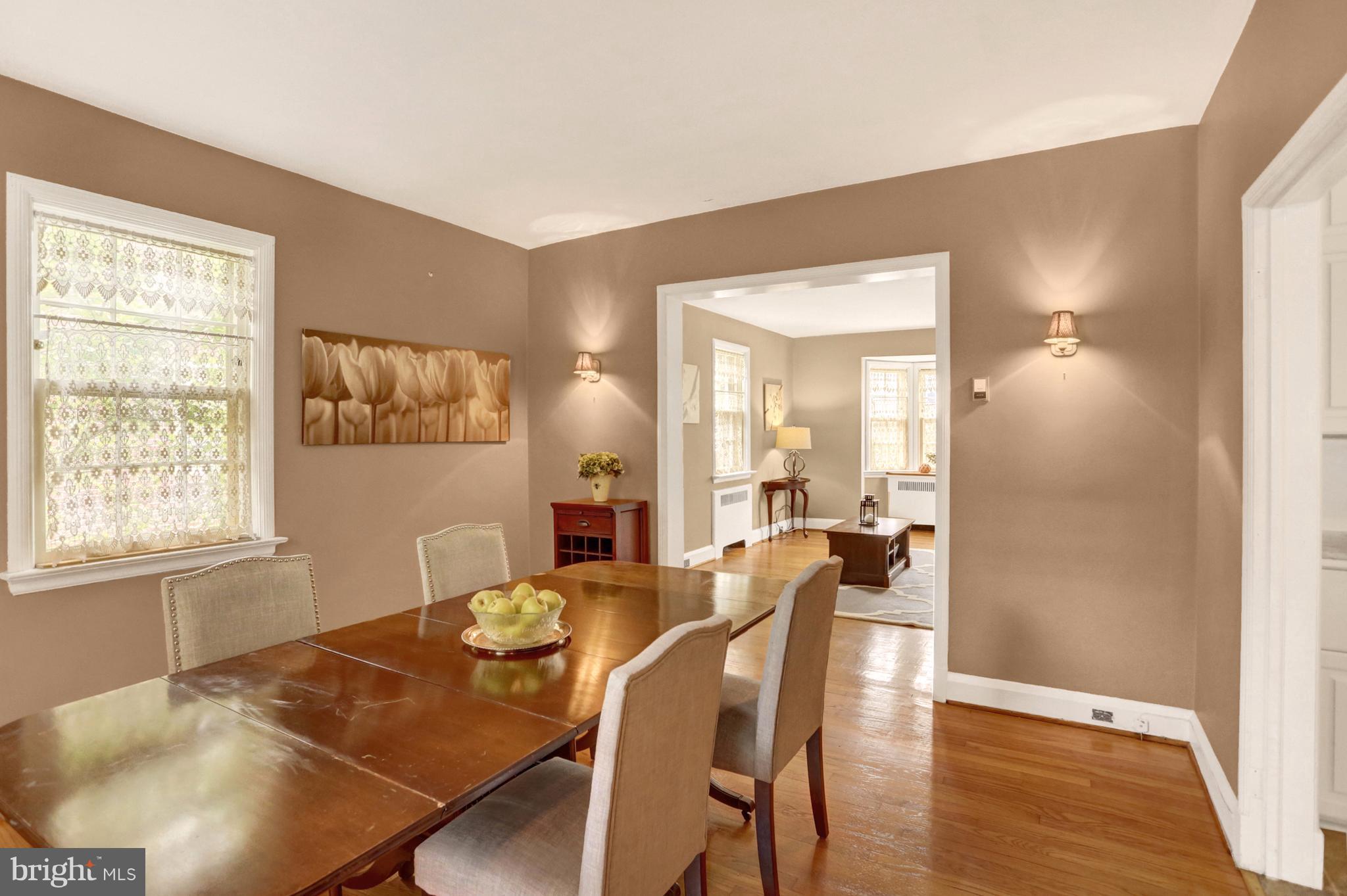 1528 Shadyside Road Baltimore, MD 21218 - Photo 8 of 27 Lovely curtains convey with home