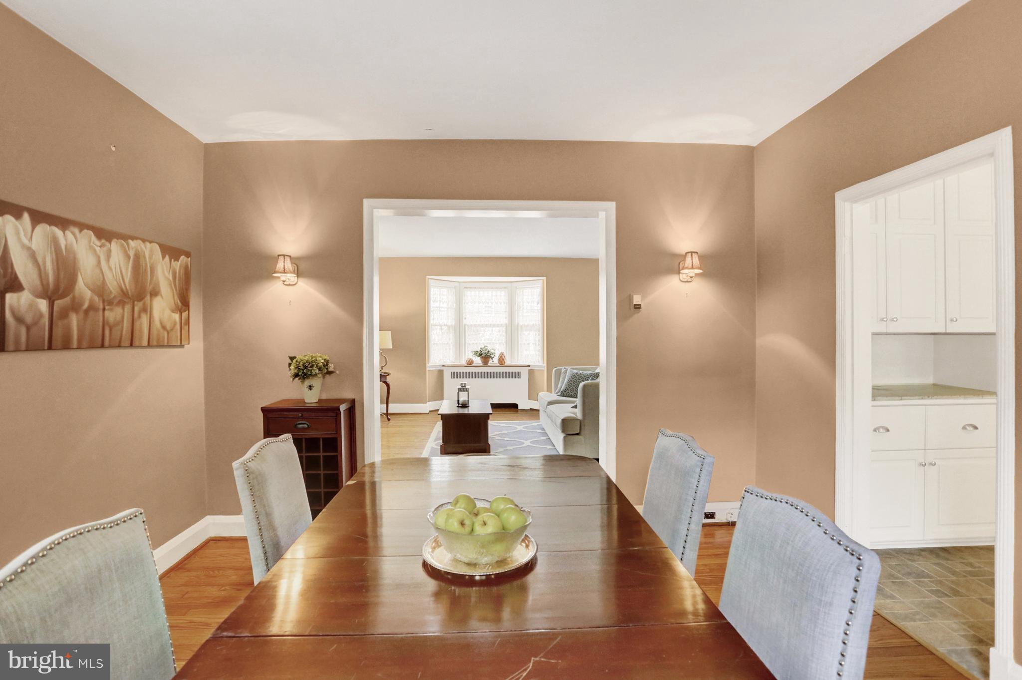 1528 Shadyside Road Baltimore, MD 21218 - Photo 9 of 27 Looking from dining room into the living room