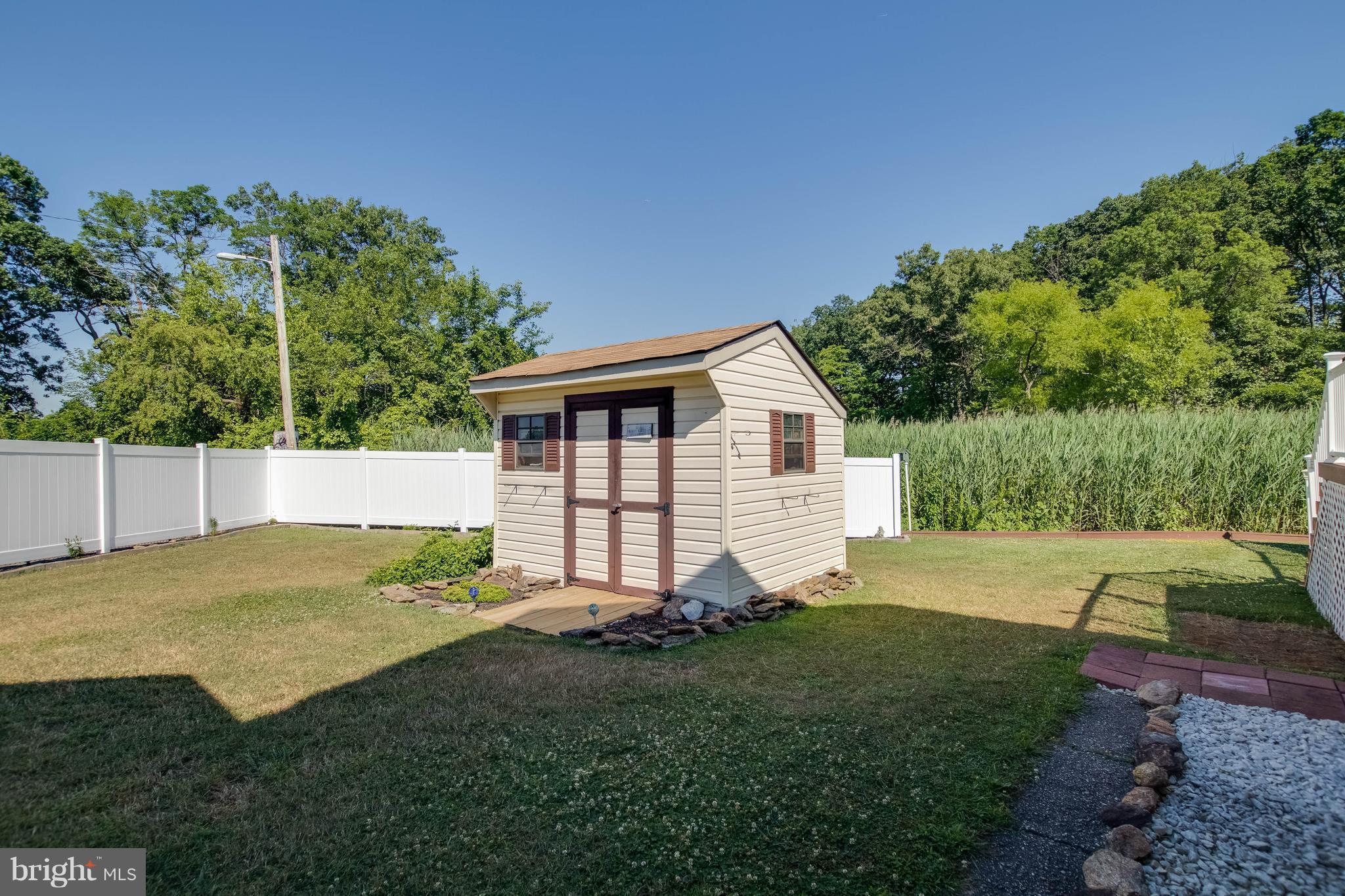 802 Martin Road Baltimore, MD 21221 - Photo 23 of 25 Shed