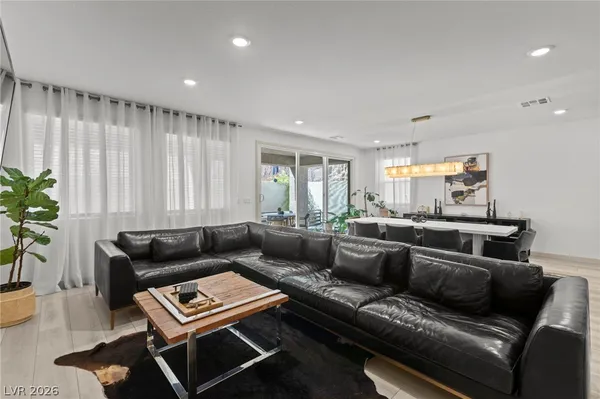 $838,000 | 9935 Joshua Foothills Street, Las Vegas, NV 89178