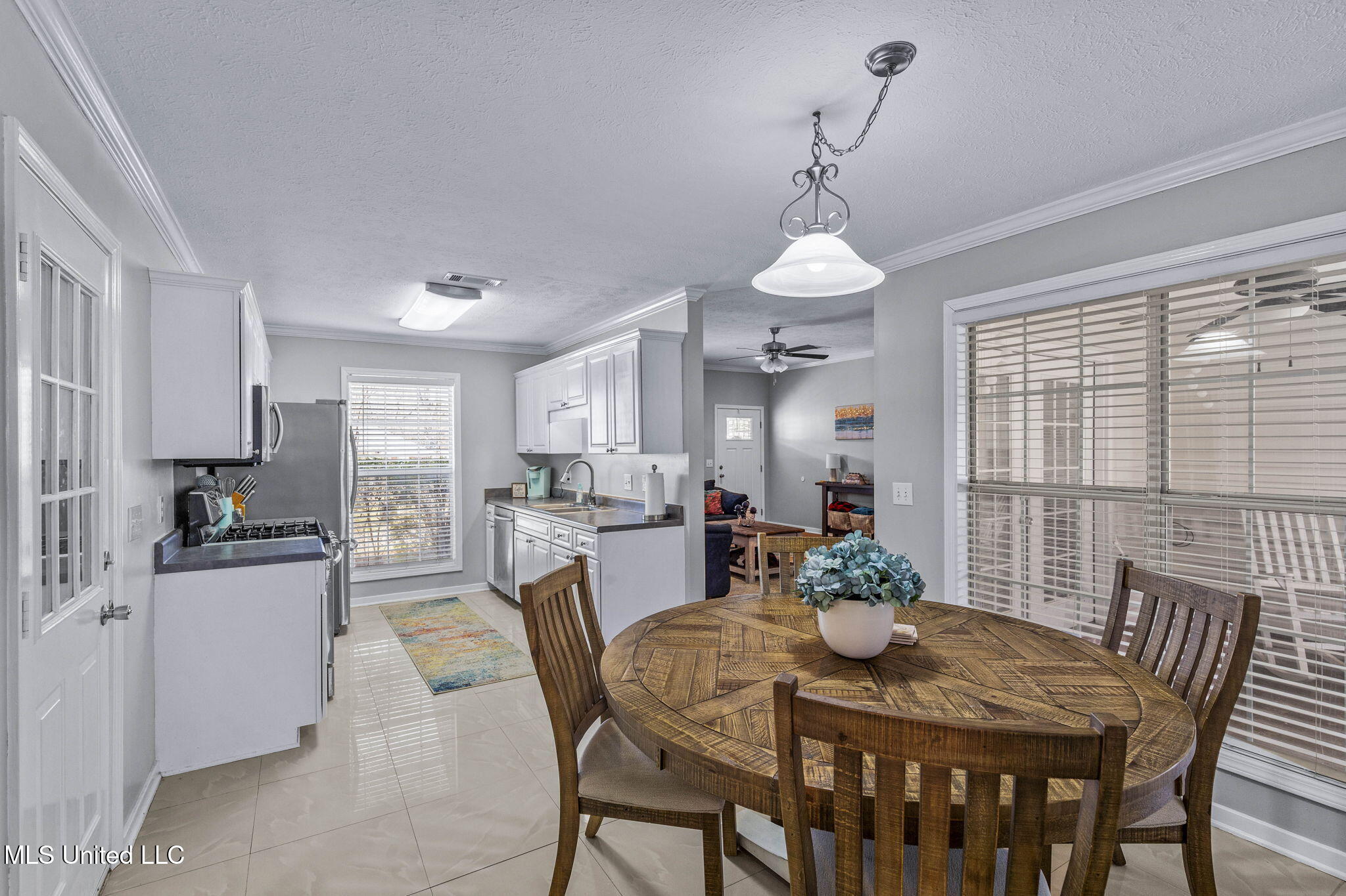 555 Oak Ridge Way Pearl, MS 39208 - Photo 11 of 38 29-web-or-mls-555 Oak Ridge-15