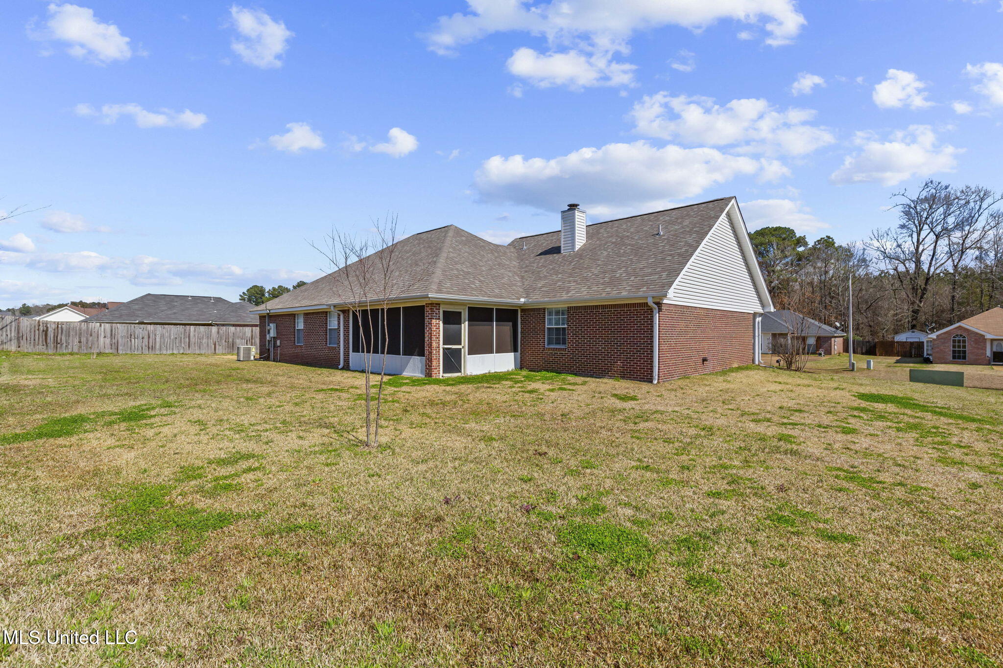 555 Oak Ridge Way Pearl, MS 39208 - Photo 32 of 38 36-web-or-mls-555 Oak Ridge-36