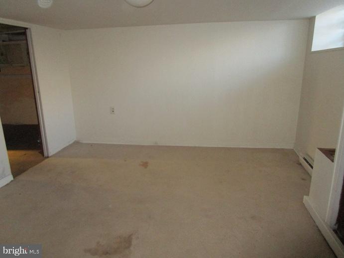 8149 Leon Street Philadelphia, PA 19136 - Photo 16 of 19 a view of room