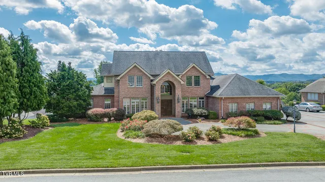 $1,100,000 | 517 Douglas Drive, Johnson City, TN 37604
