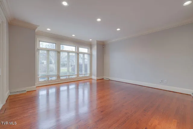 $1,100,000 | 517 Douglas Drive, Johnson City, TN 37604