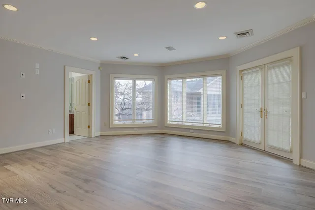 $1,100,000 | 517 Douglas Drive, Johnson City, TN 37604