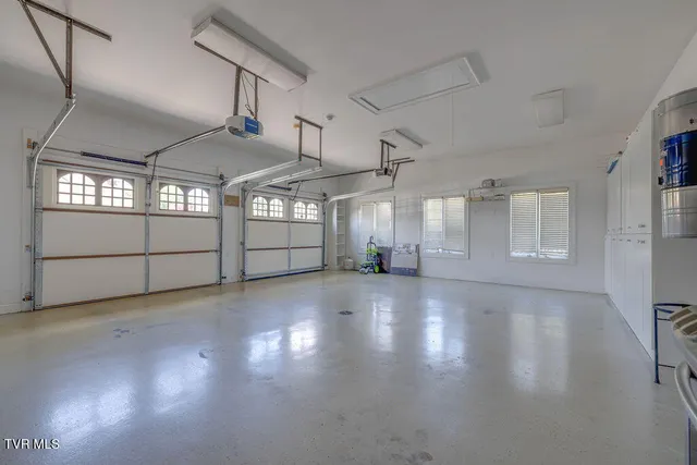 $1,100,000 | 517 Douglas Drive, Johnson City, TN 37604