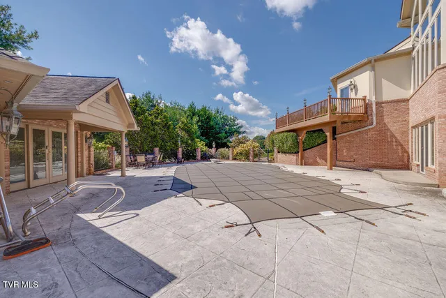 $1,100,000 | 517 Douglas Drive, Johnson City, TN 37604