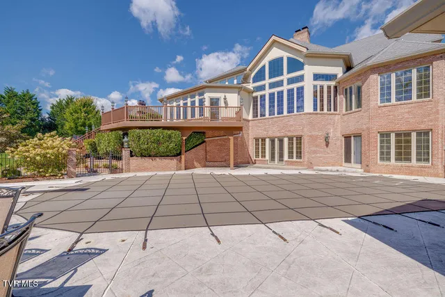 $1,100,000 | 517 Douglas Drive, Johnson City, TN 37604