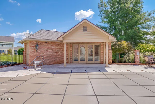 $1,100,000 | 517 Douglas Drive, Johnson City, TN 37604