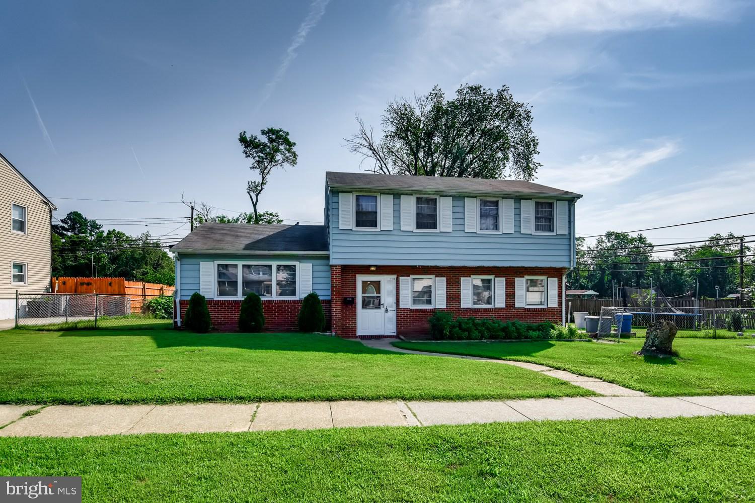 5813 Oakland Road Baltimore, MD 21227 - Photo 1 of 32