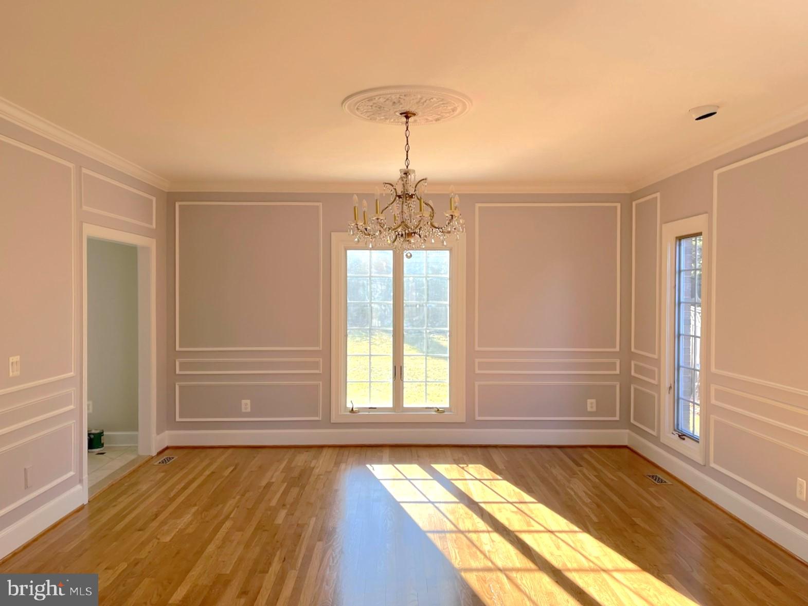 9809 Hall Road Potomac, MD 20854 - Photo 11 of 22