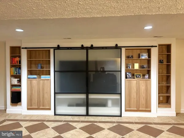 $9,500 | 9809 Hall Road, Potomac, MD 20854