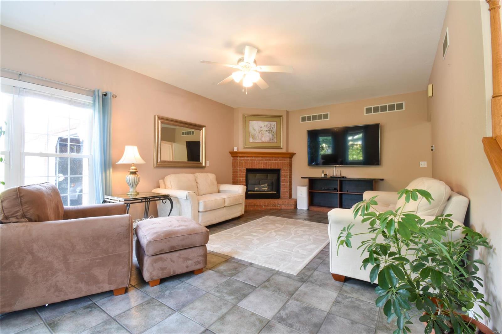 2431 Trout Camp Road Waterloo, IL 62298 - Photo 16 of 52