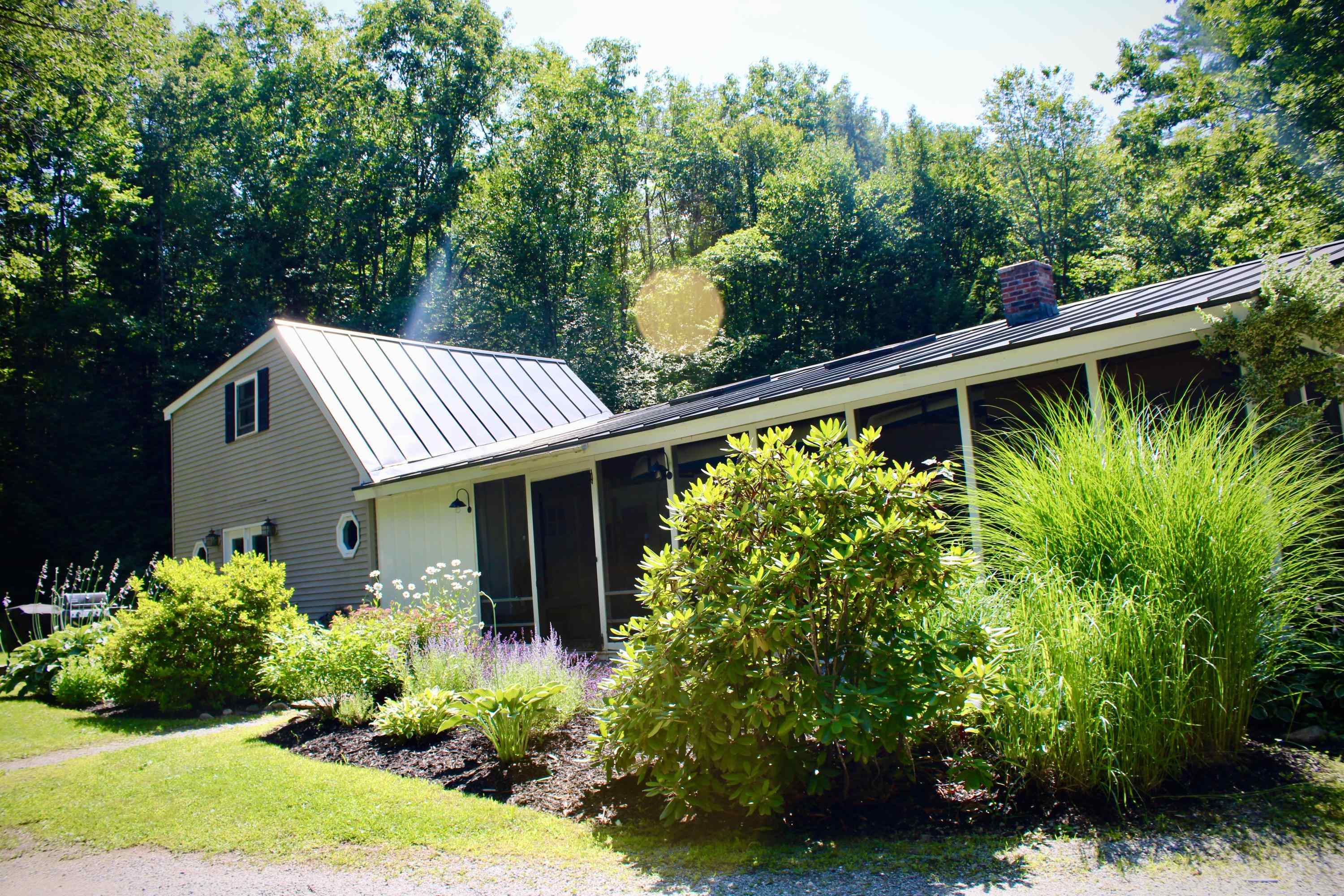 82 Fairgrounds Road Bradford, NH 03221 - Photo 2 of 33 Gallery Image 2