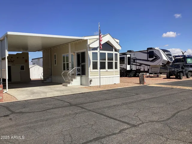 $140,000 | 424 East Fiesta Del Sol, Florence, AZ 85132