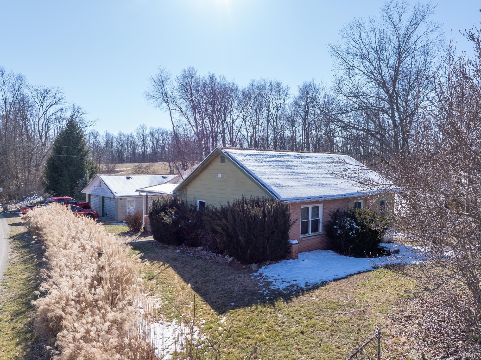2124 West Popcorn Road Bloomington, IN 47403 - Photo 3 of 36