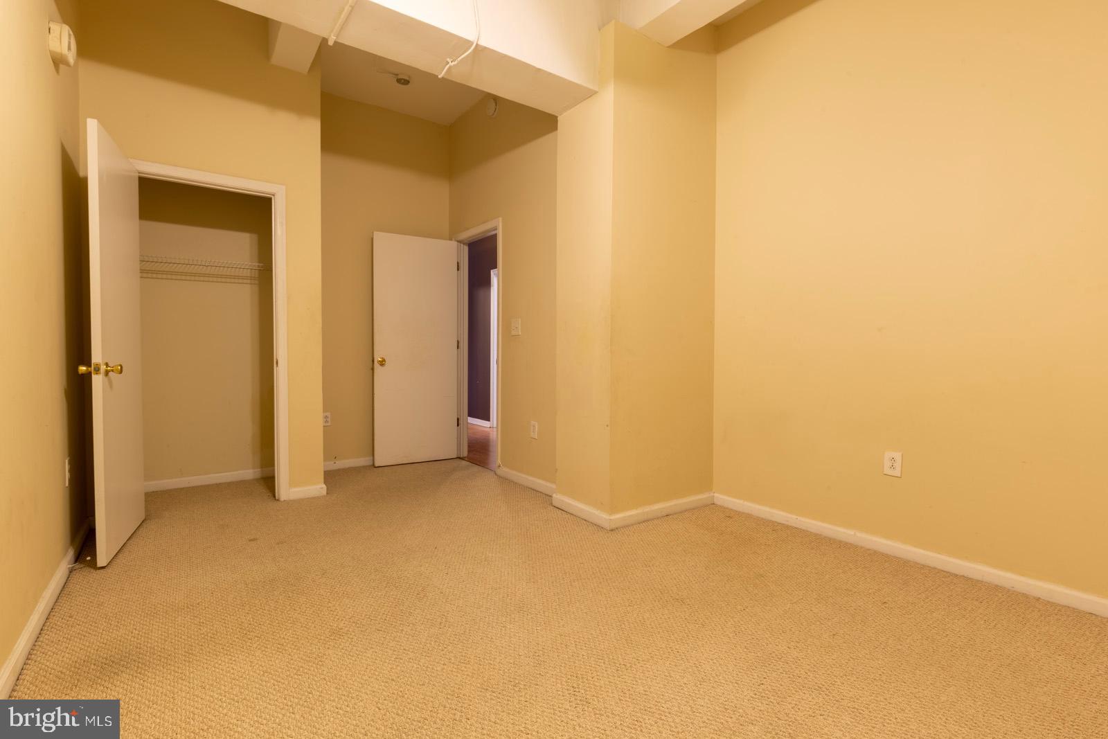 1324 Locust Street, Unit 1602 Philadelphia, PA 19107 - Photo 13 of 18