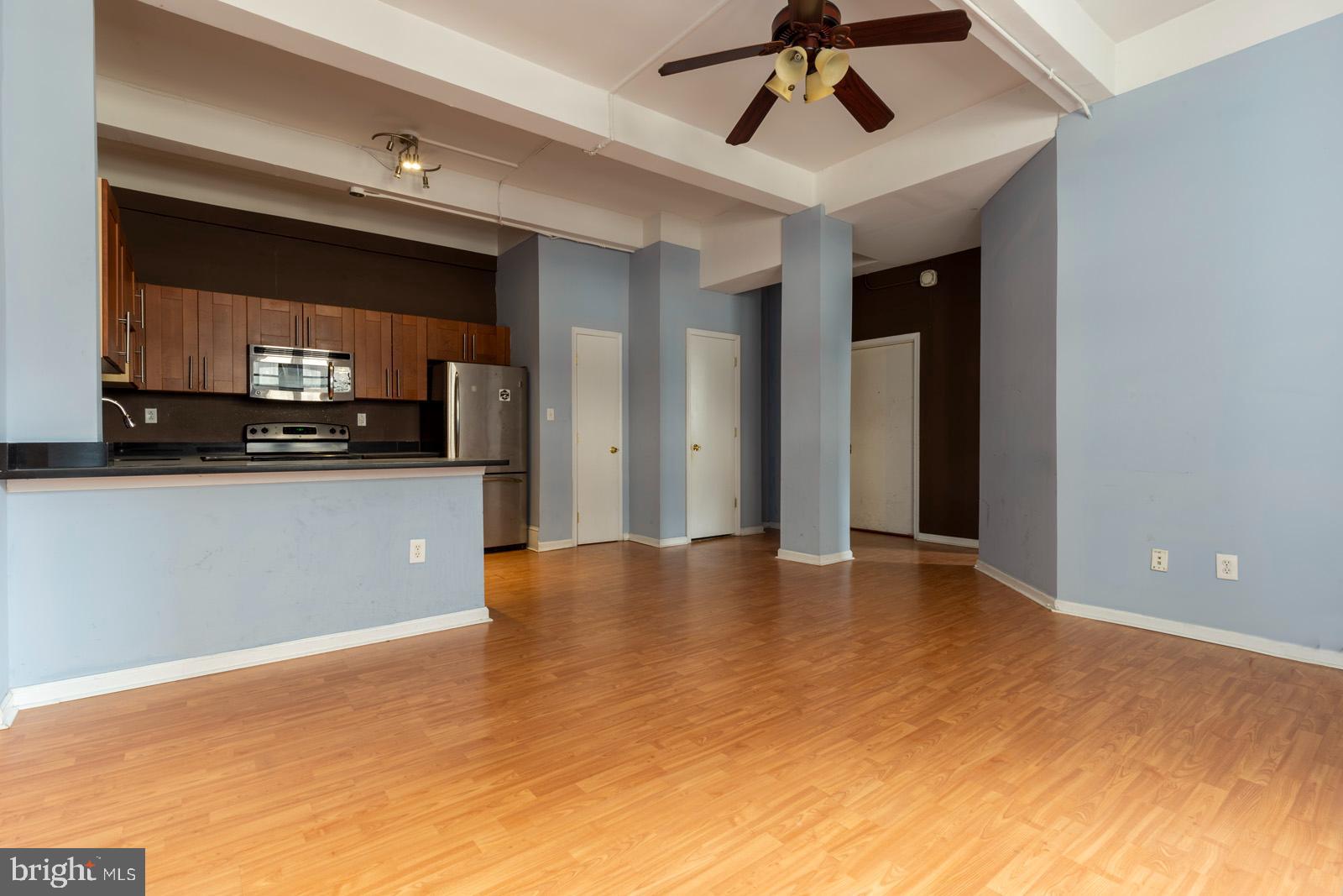 1324 Locust Street, Unit 1602 Philadelphia, PA 19107 - Photo 16 of 18