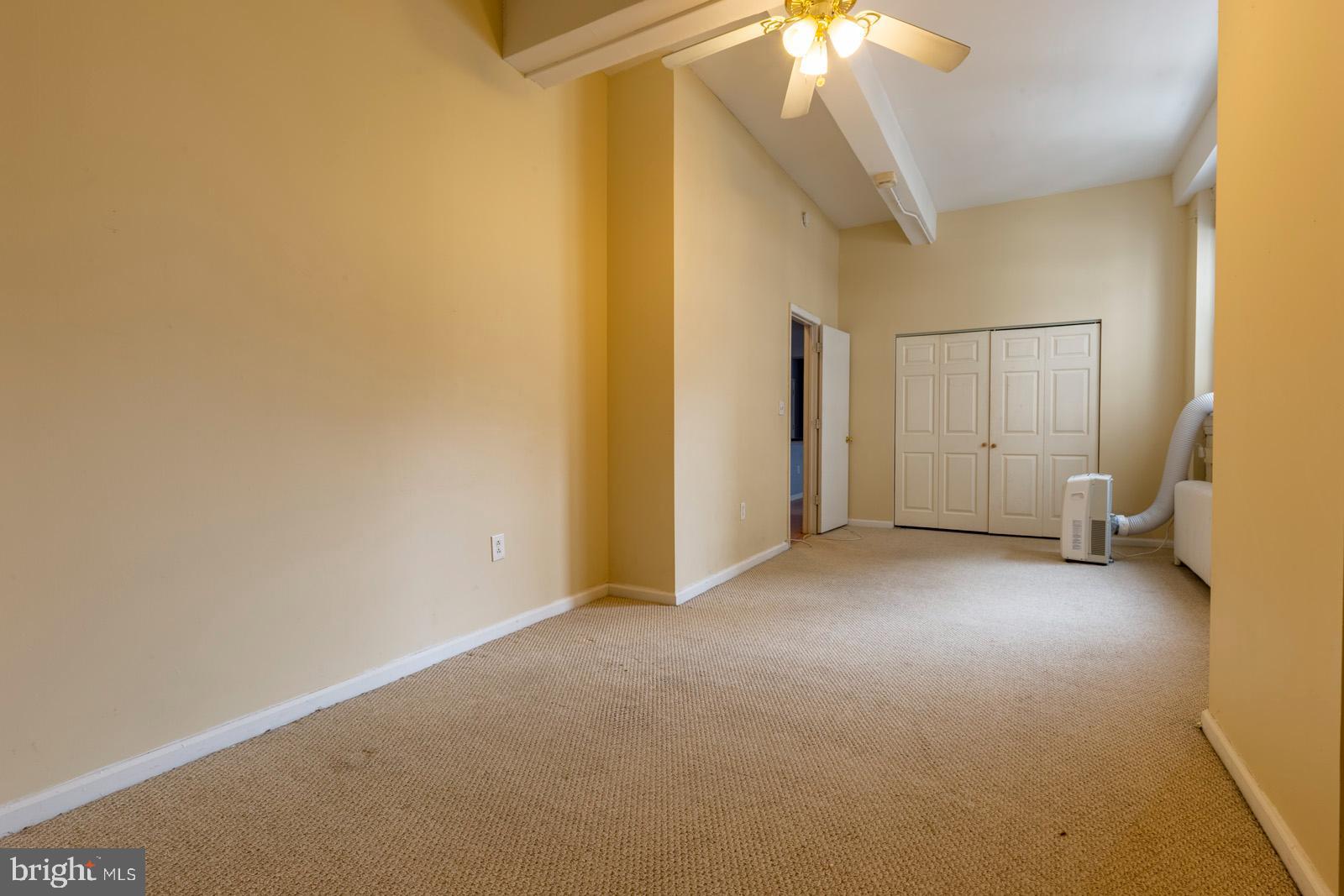 1324 Locust Street, Unit 1602 Philadelphia, PA 19107 - Photo 6 of 18