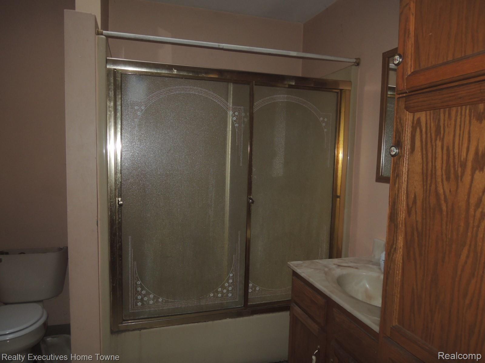 3046 Walker Road Carsonville, MI 48419 - Photo 8 of 31 DSCN6107.JPG