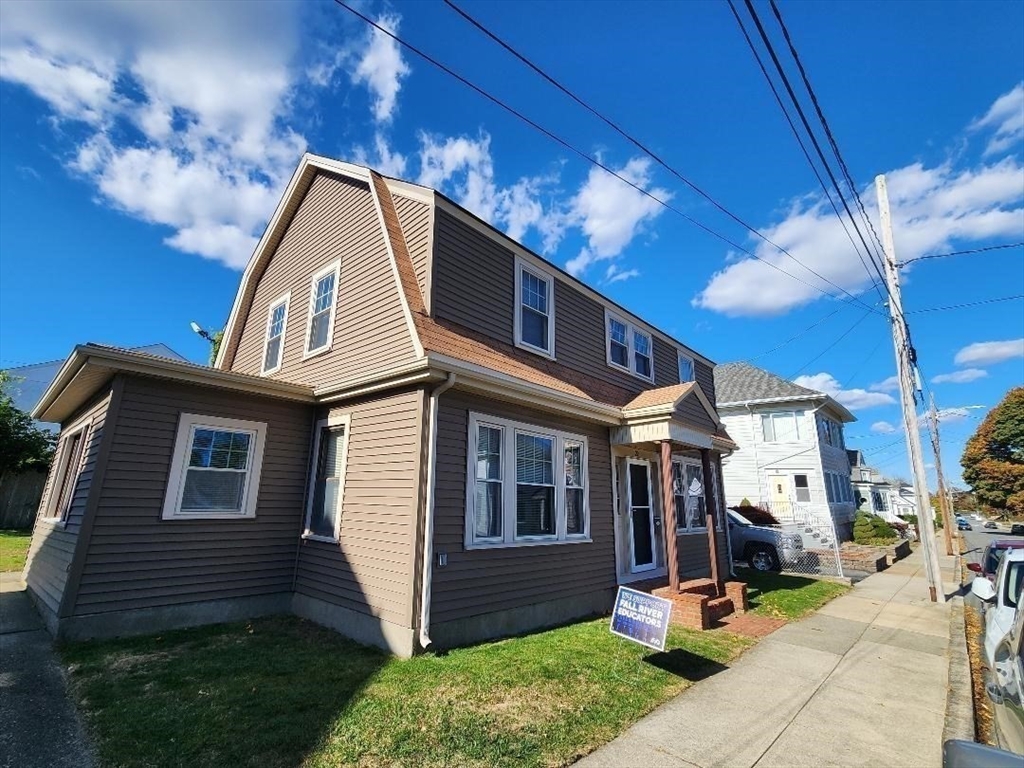 22 Read Street Fall River, MA 02720 - Photo 17 of 23 Gallery Image 17