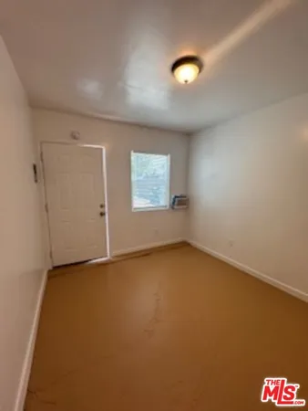 $5,995 | 1434 West 22nd Street, Los Angeles, CA 90007