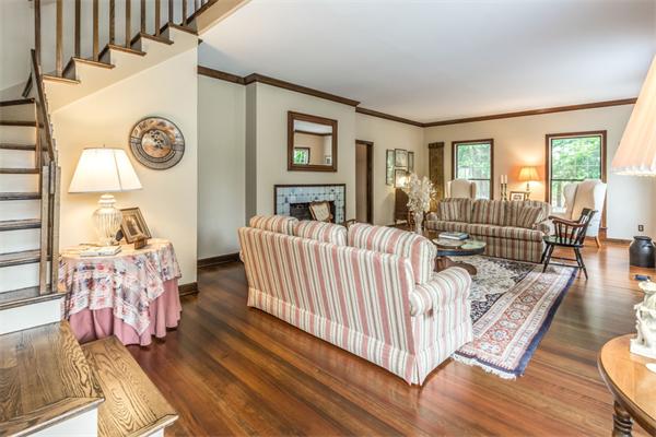 660 Salem End Road Framingham, MA 01702 - Photo 13 of 26 Gallery Image 13