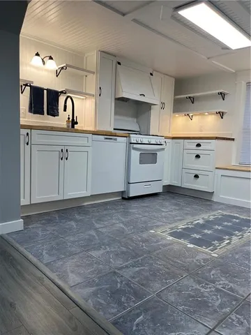 $185,000 | 1808 Bellevue Street, St. Joseph, MO 64505