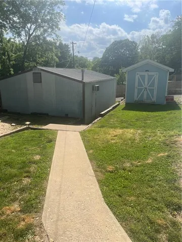 $185,000 | 1808 Bellevue Street, St. Joseph, MO 64505