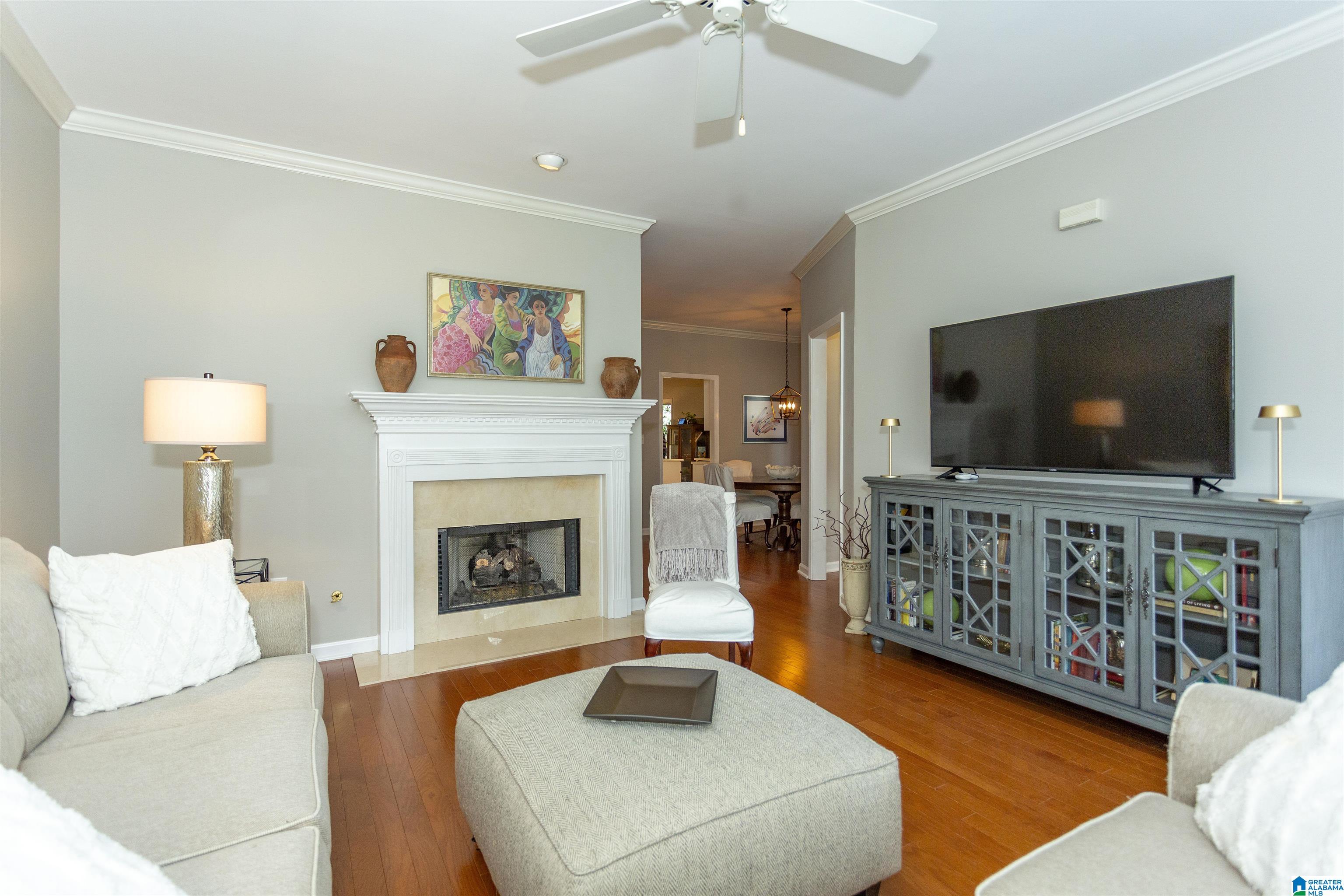 120 Warwick Circle Alabaster, AL 35007 - Photo 3 of 24