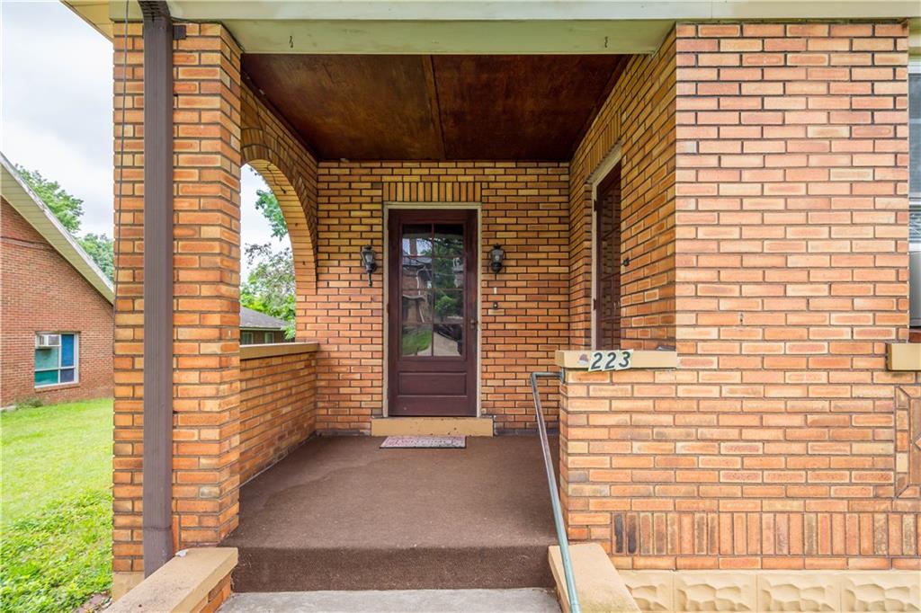 1223 Ingham Street Pittsburgh, PA 15212 - Photo 4 of 37 Gallery Image 4