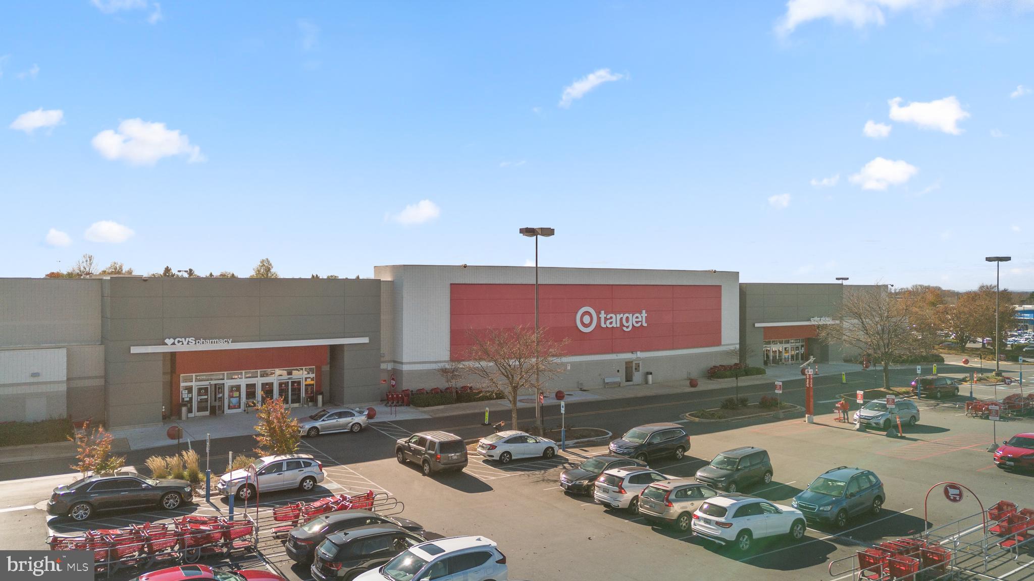 12708 Found Stone Road, Unit 3304 Germantown, MD 20876 - Photo 39 of 40 a view of a room with gym equipment