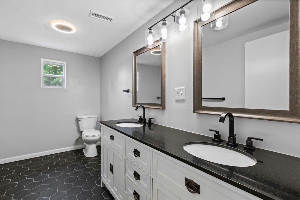 7988 Ridgewood Road Goodlettsville, TN 37072 - Photo 20 of 34 Gallery Image 20