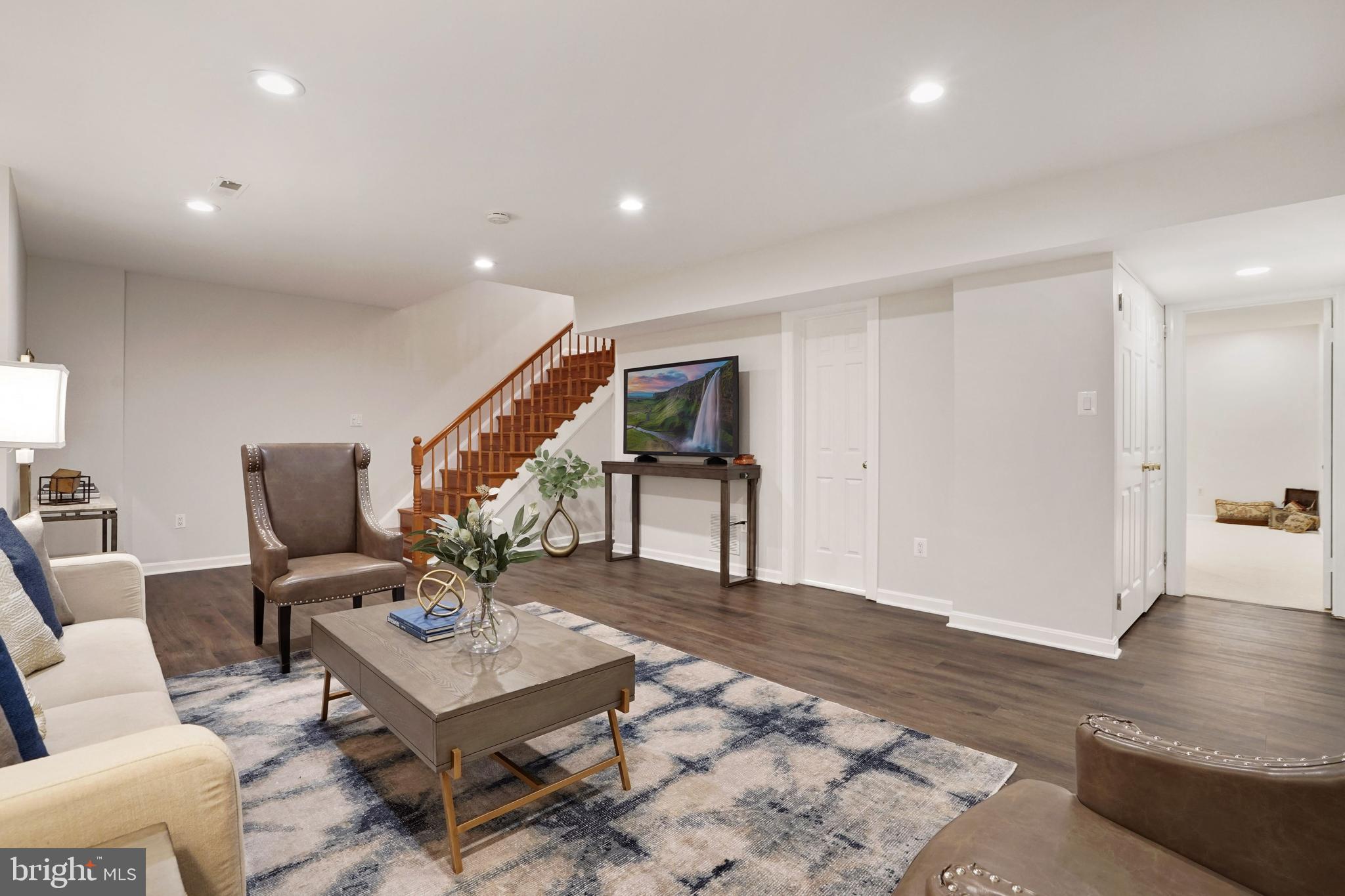 7281 Evans Mill Road McLean, VA 22101 - Photo 16 of 33 Gallery Image 16